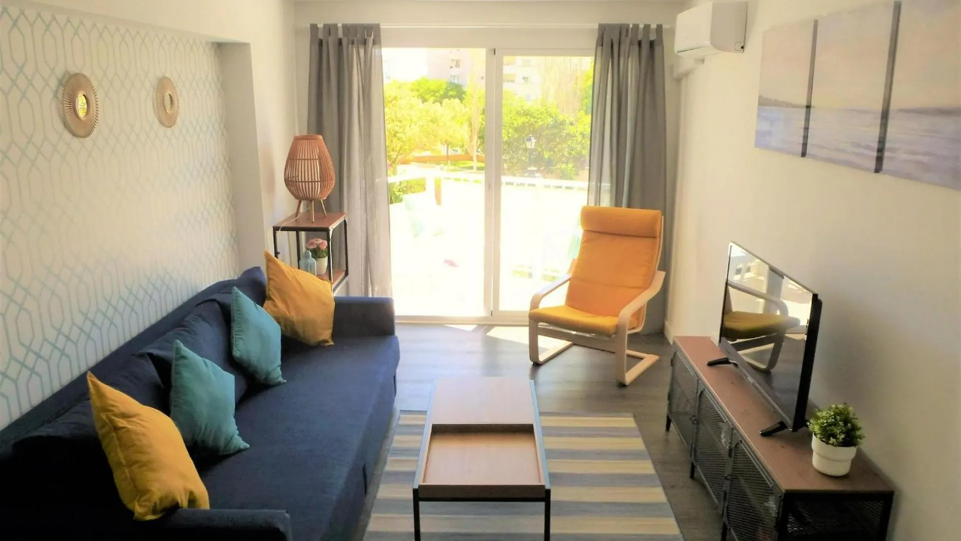 Stunning Apartment In Acuario 118 Benalmádena