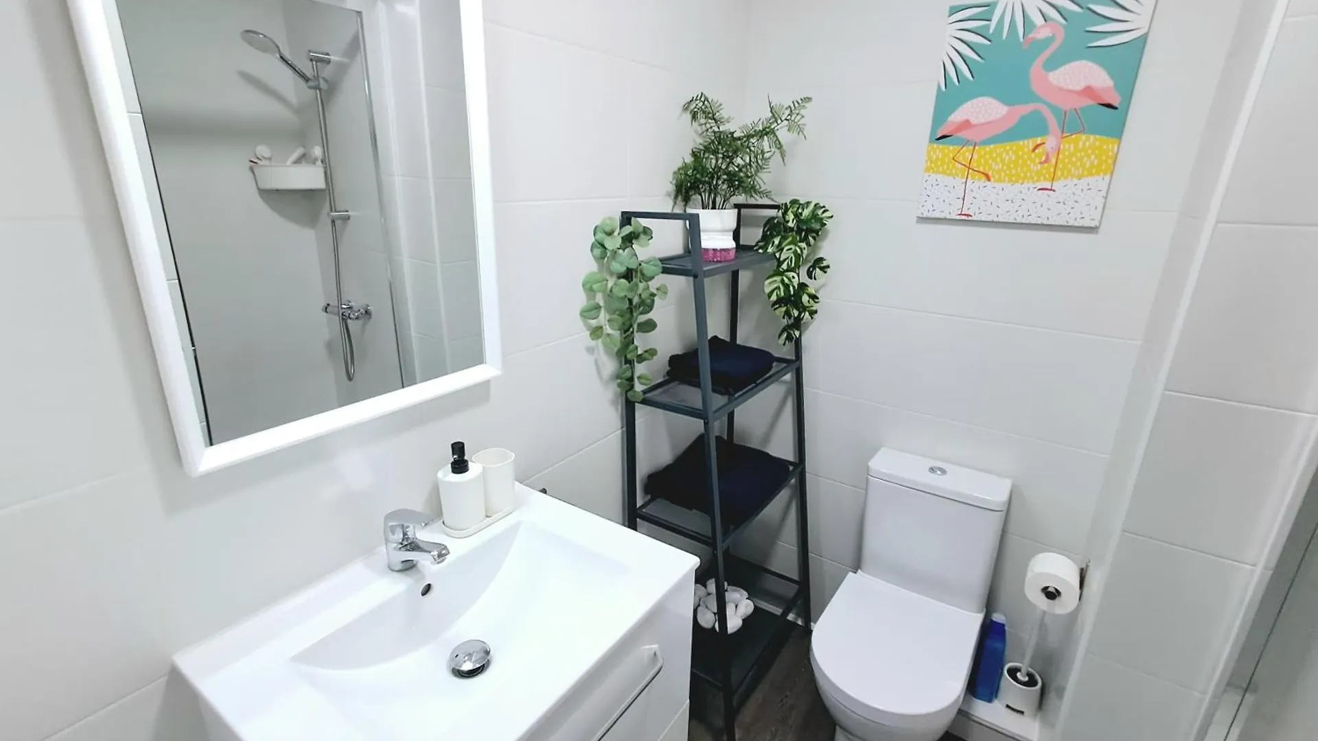 Stunning Apartment In Acuario 118 Benalmádena